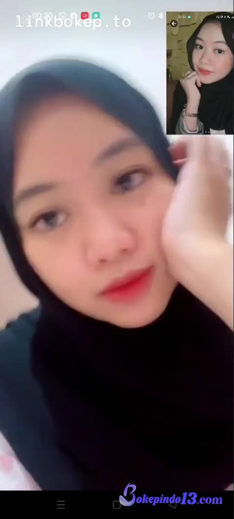 Bokep Indo Cewek Berjilbab Bugil Sambil VCS